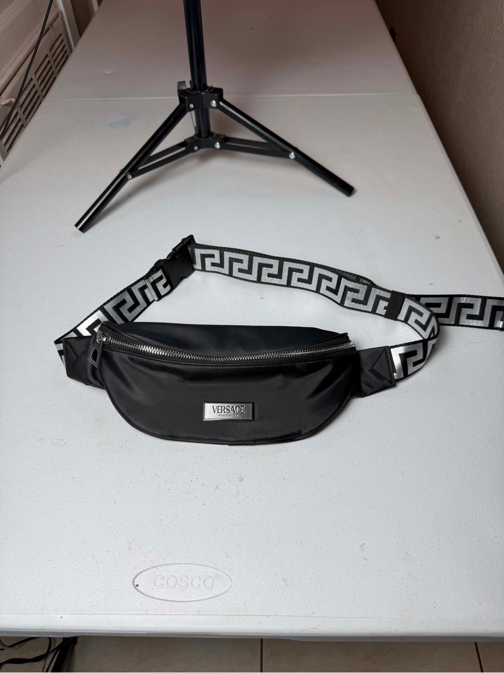 Versace Parfums Black Belt Bag
Travel